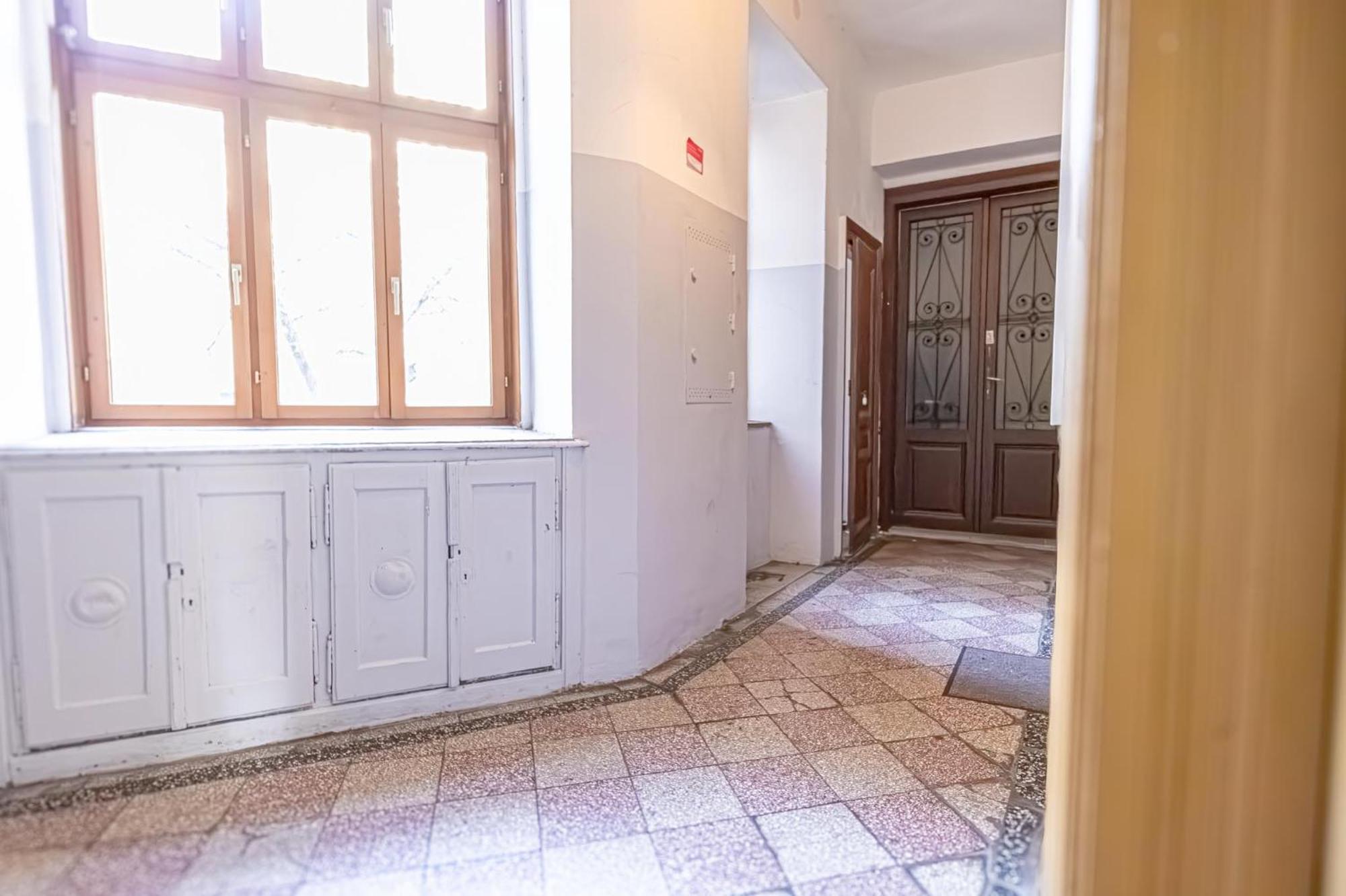 Apartmán 8 Min Walk To Wiener Stadthalle, Stylish 1br *