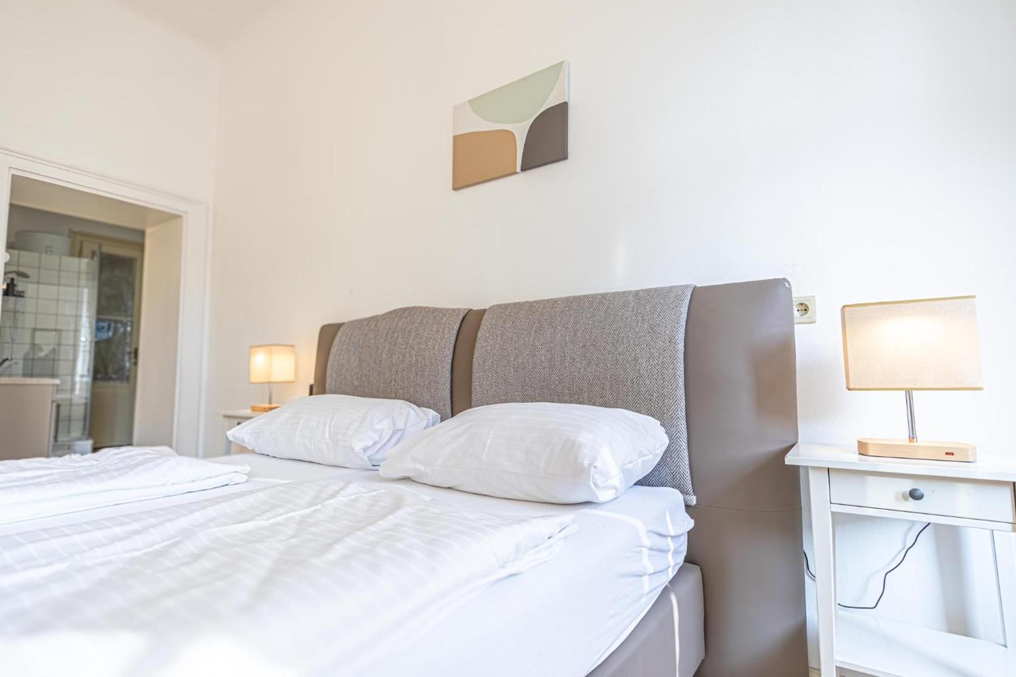 8 Min Walk To Wiener Stadthalle, Stylish 1br Apartmán