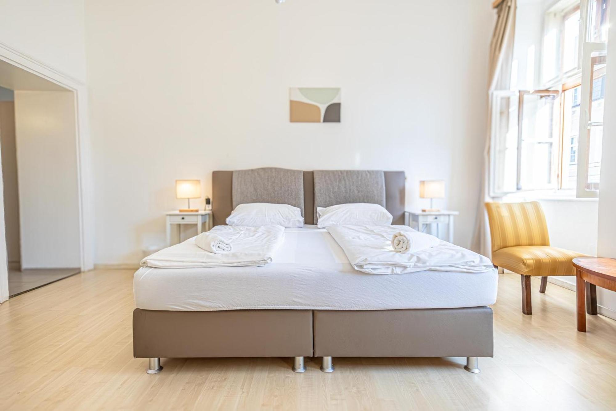 8 Min Walk To Wiener Stadthalle, Stylish 1br Vídeň