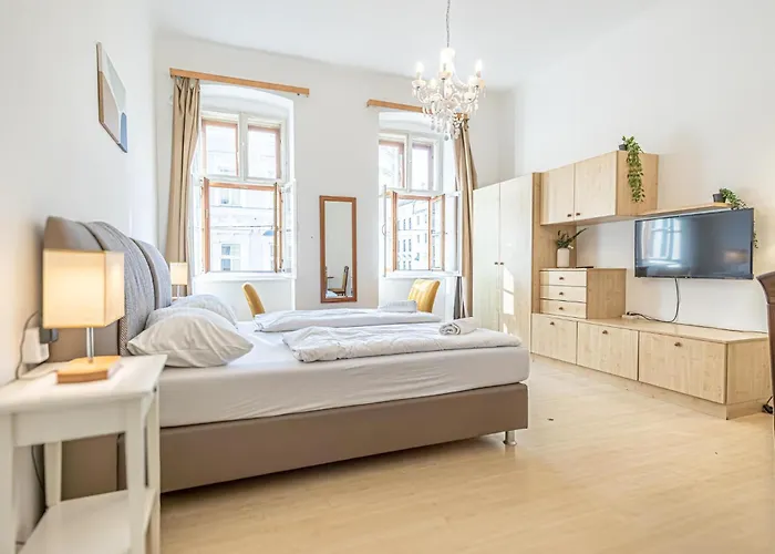 8 Min Walk To Wiener Stadthalle, Stylish 1Br Apt